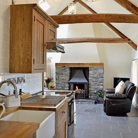 Вилла Awel Y Mynydd - Mountain Breeze Strata Florida Экстерьер фото